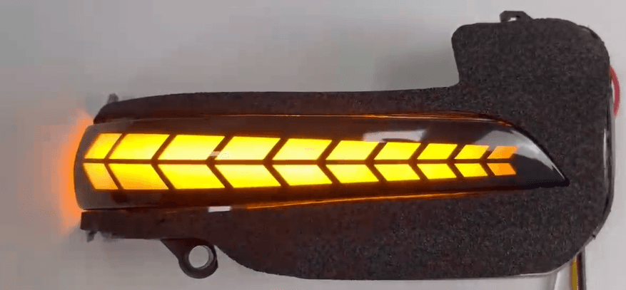 Luces para Espejo Lateral Hilux Revo