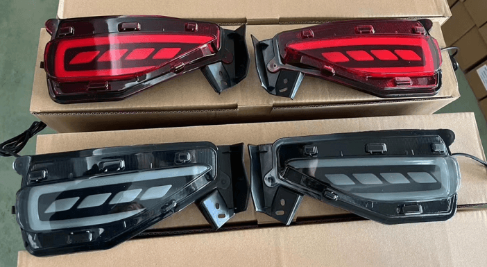 Luces de Parachoques Trasero Fortuner 2016–2020